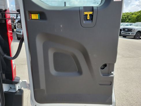 Used 2025 Ford Transit 350 XLT RWD image 15