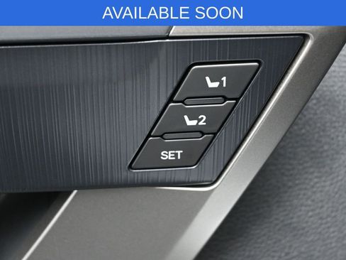 Used 2026 Toyota Tundra Platinum AWD/4WD image 12