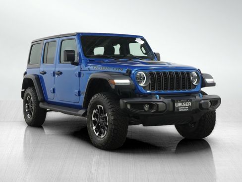 Used 2024 Jeep Wrangler Unlimited Rubicon 4xe w/ Technology Group AWD/4WD image 7