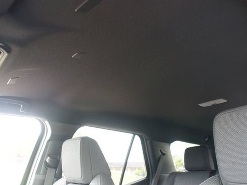 Used 2025 Toyota 4Runner SR5 RWD image 6