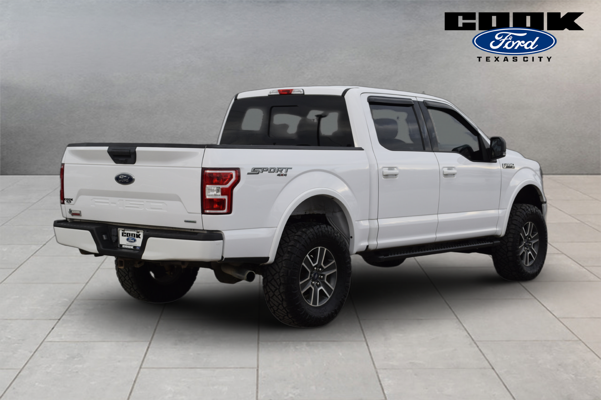 Used 2020 Ford F150 XLT w/ Equipment Group 302A Luxury AWD/4WD image 3