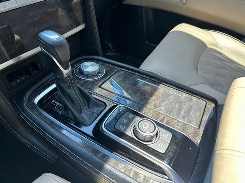 Certified 2024 Nissan Armada Platinum w/ Cargo Package AWD/4WD image 38