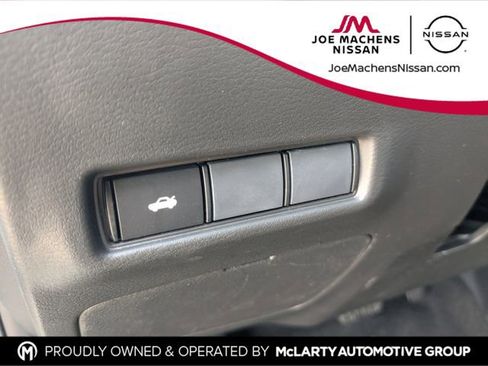 New 2026 Nissan Sentra SR FWD image 21