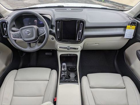 New 2026 Volvo XC40 B5 Plus w/ Protection Package Premier image 11