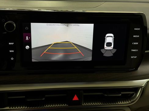 Used 2022 Kia K5 EX image 32