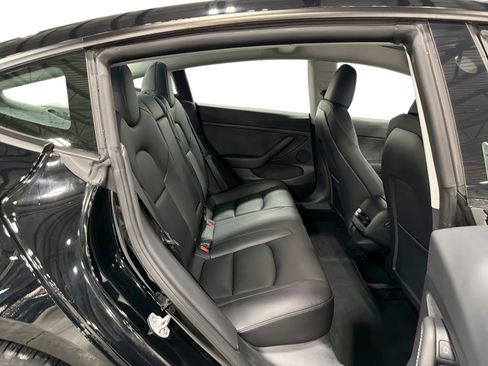 Certified 2023 Tesla Model 3 Long Range AWD/4WD image 11