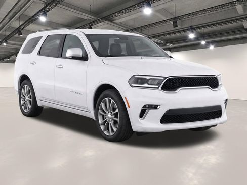 Used 2021 Dodge Durango Citadel w/ Premium Entertainment Group RWD image 2