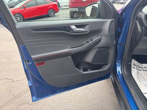 Used 2023 Ford Escape ST-Line w/ Tech Pack #1 image 7