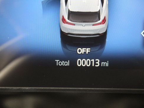 Used 2026 BMW X3 xDrive30 w/ Premium Package image 18