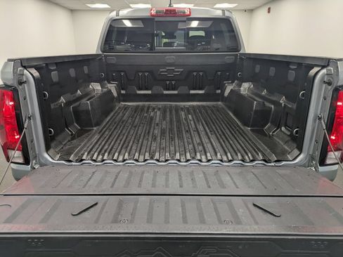 Used 2025 Chevrolet Colorado Trail Boss AWD/4WD image 25