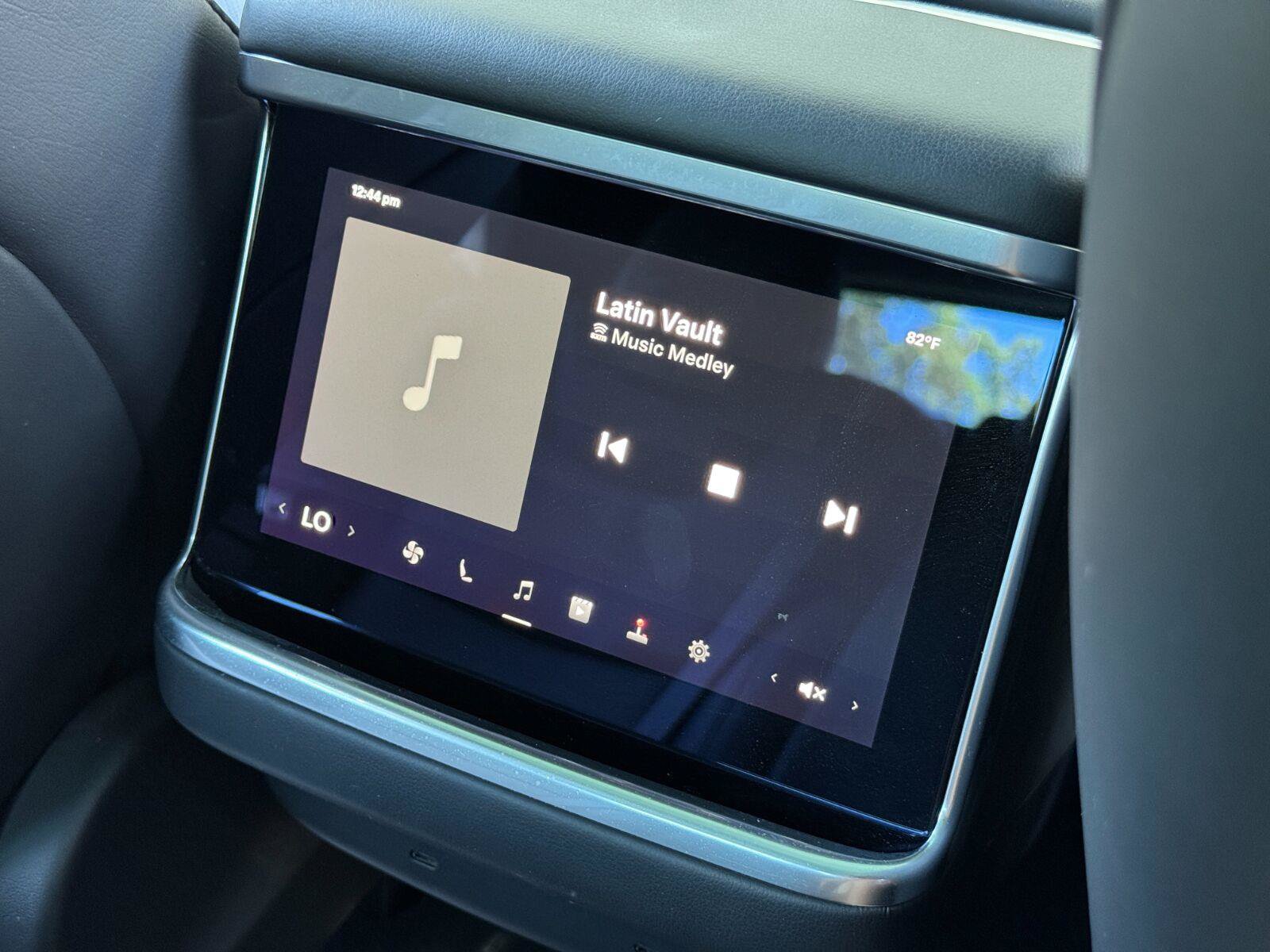 Used 2022 Tesla Model S AWD/4WD image 37