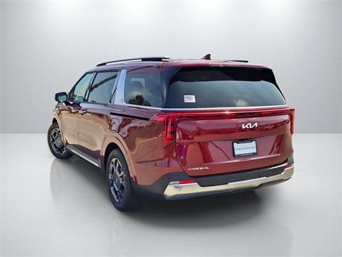 New 2026 Kia Carnival SX image 6