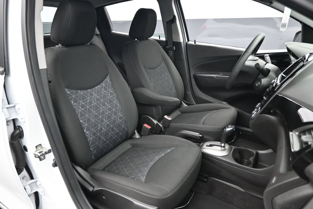 Used 2020 Chevrolet Spark LT FWD image 21