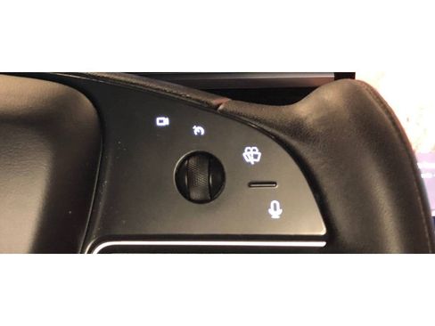 Used 2024 Tesla Model X image 24