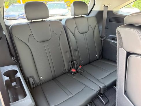 New 2026 Kia Sorento S FWD image 23