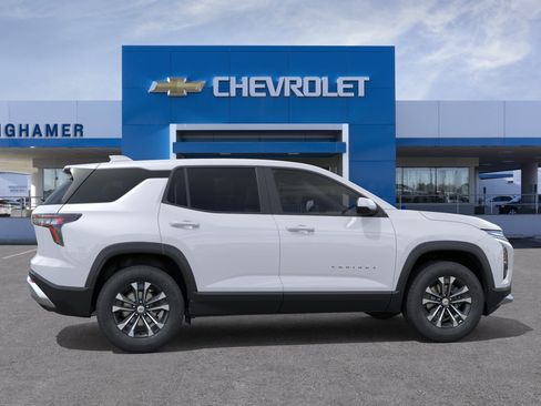 New 2027 Chevrolet Equinox LT w/ LPO, Floor Liner Package AWD/4WD image 29