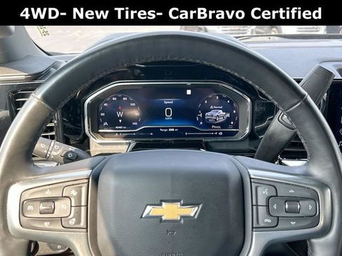 Used 2023 Chevrolet Silverado 1500 LT AWD/4WD image 12