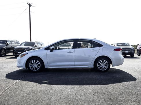Used 2024 Toyota Corolla LE FWD image 14