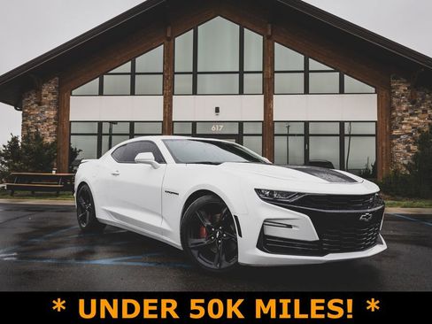 Used 2019 Chevrolet Camaro SS image 1