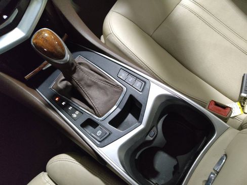 Used 2014 Cadillac SRX Luxury w/ Driver Awareness Package image 26