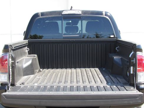 Certified 2023 Toyota Tacoma TRD Sport AWD/4WD image 8