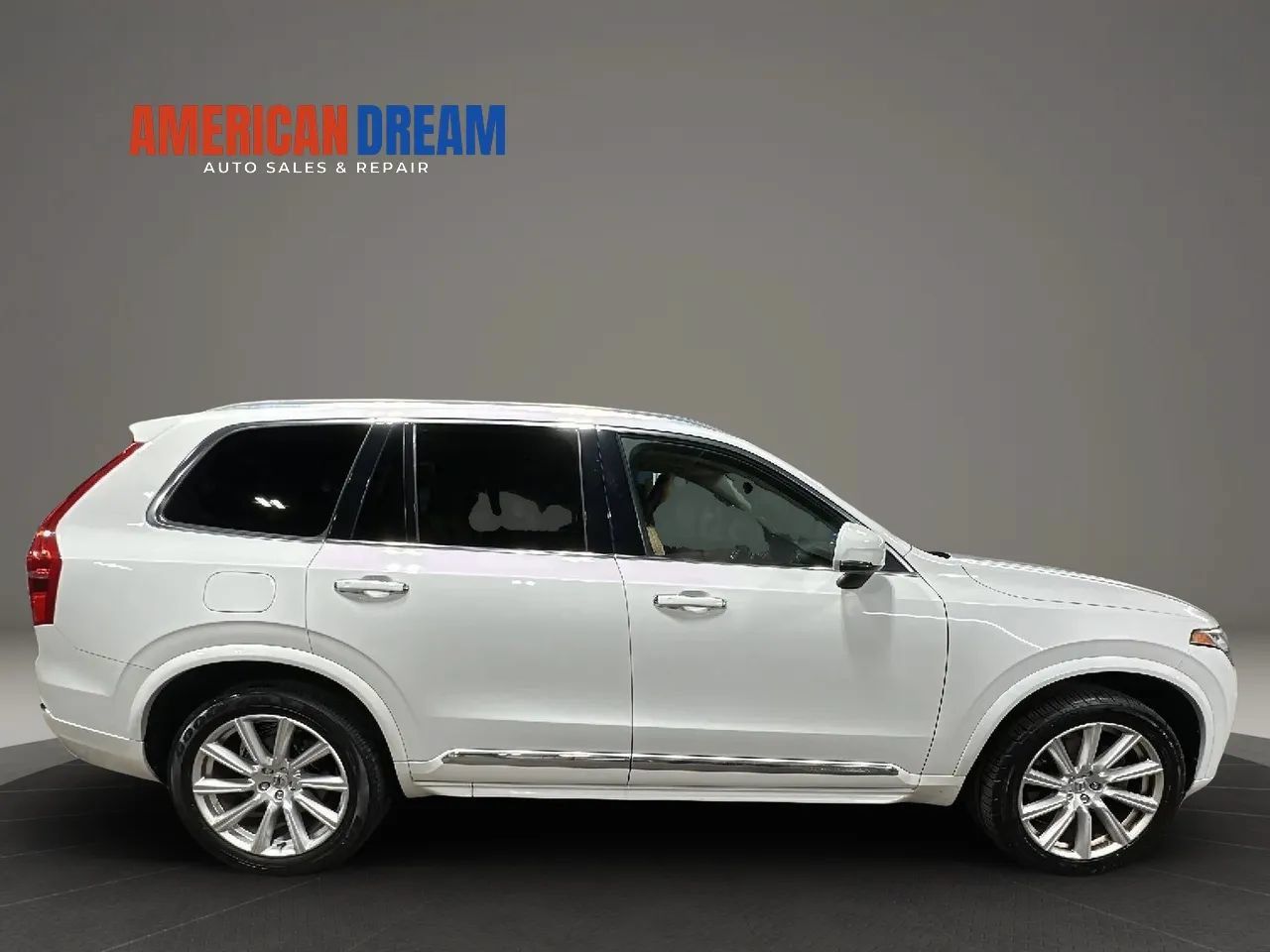 Used 2016 Volvo XC90 T6 Inscription w/ Vision Package AWD/4WD image 6