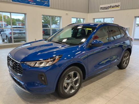 Used 2023 Ford Escape ST-Line Select w/ Tech Pack #1 image 1