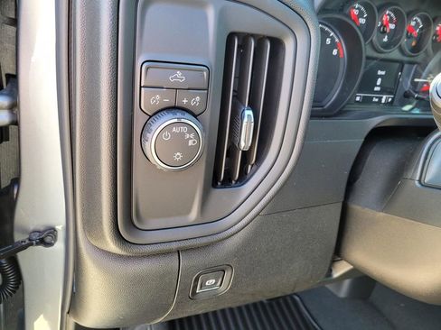New 2026 Chevrolet Silverado 1500 Custom image 17