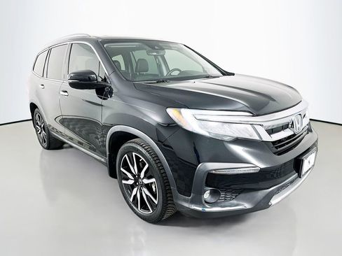 Used 2021 Honda Pilot Touring image 3