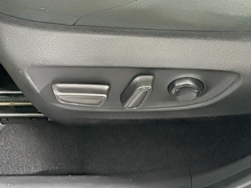 Certified 2024 Toyota RAV4 SE AWD/4WD image 13