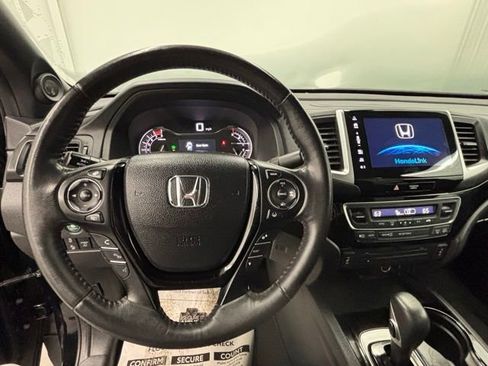 Used 2017 Honda Ridgeline Black Edition image 19