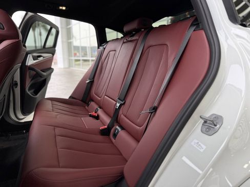 Used 2023 BMW X4 xDrive30i w/ M Sport Package image 10