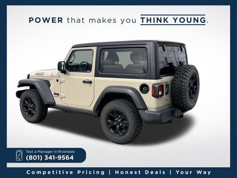 Used 2022 Jeep Wrangler Willys image 7