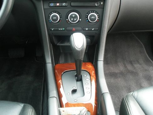 Used 2008 Saab 9-3 2.0T w/ Premium Package image 34