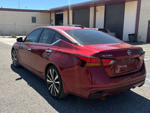 Used 2020 Nissan Altima 2.5 Platinum image 5