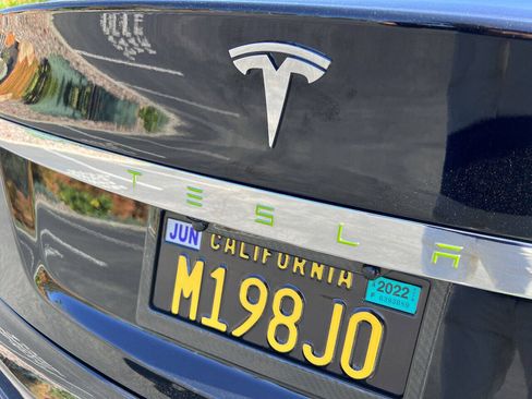 Used 2013 Tesla Model S RWD image 7
