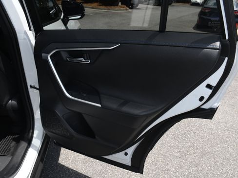 Used 2023 Toyota RAV4 XSE AWD/4WD image 20