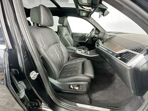 Used 2024 BMW X5 xDrive40i AWD/4WD image 30