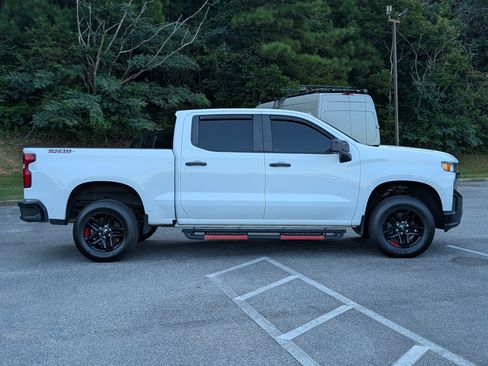 Used 2019 Chevrolet Silverado 1500 Custom Trail Boss w/ Custom Convenience Package AWD/4WD image 10