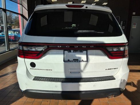 Used 2016 Dodge Durango Limited w/ Nav & Power Liftgate Group image 11