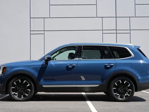 Used 2023 Kia Telluride SX AWD/4WD image 8