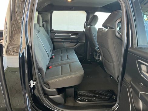 Used 2023 RAM 1500 Big Horn AWD/4WD image 14