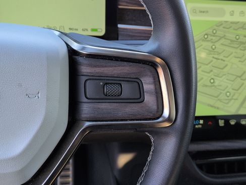 Used 2023 Rivian R1T Adventure image 20