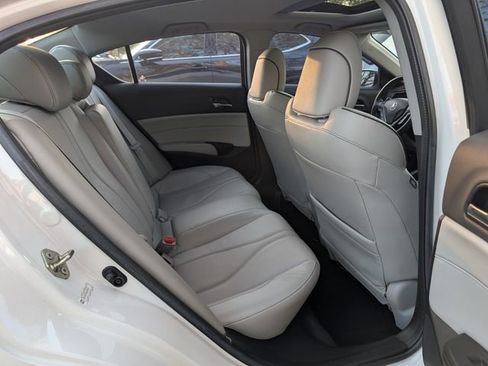 Used 2019 Acura ILX w/ Premium Package image 22