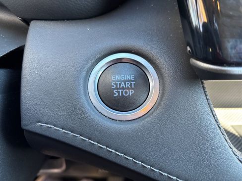 Used 2021 Toyota Highlander Limited image 36