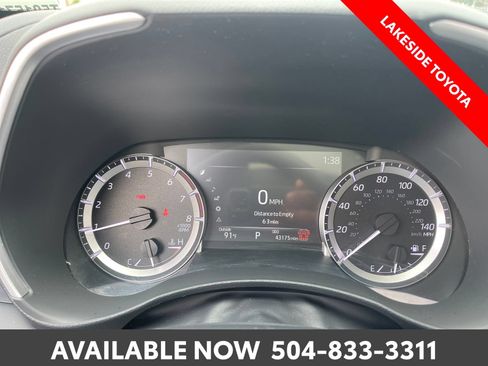 Certified 2024 Toyota Highlander XSE FWD image 38