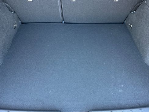 New 2025 Nissan Kicks S image 15