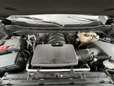 Used 2023 Chevrolet Silverado 1500 ZR2 w/ Technology Package image 27