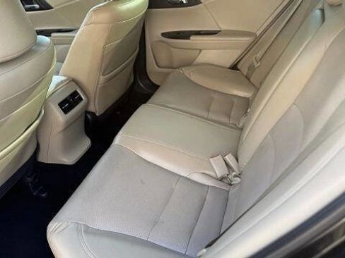 Used 2015 Honda Accord EX-L image 21