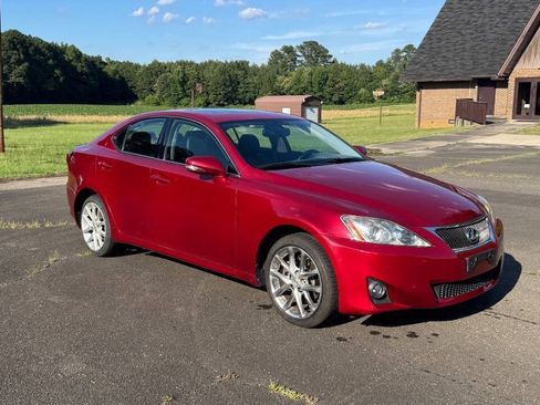 Used 2011 Lexus IS 250 AWD w/ Preferred Accessory Package image 2